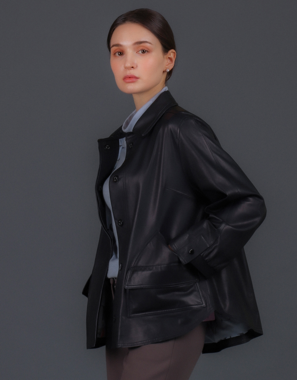 재킷 모델 착용 이미지-S2L15